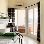 بيت للعطل Bright Spacious 3 Bed *